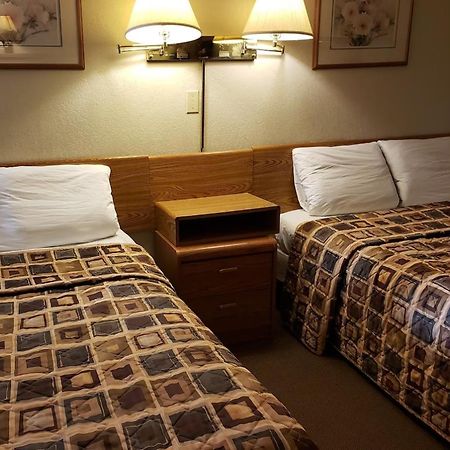 Skyview Swift Current Otel Dış mekan fotoğraf