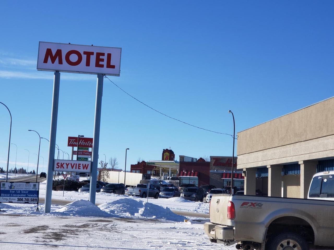 Skyview Swift Current Otel Dış mekan fotoğraf